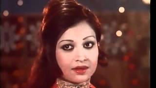Hamari saanson mein aaj tak wo hinaa ki khushboo (Pakistani film) Mere Hazoor 1977 by SERAJ.avi