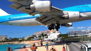 Top 10 World's Most Challenging Airports