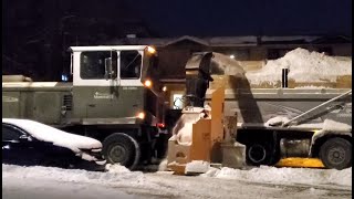 LARUE 7060 Into the Night❄️Montreal Snow Removal 2025 #10 - SLA❄️Deere 772D Graders, Prinoth SW4S