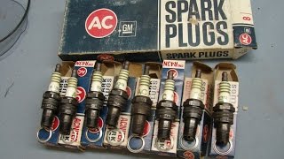 R43N NOS GM AC DELCO SPARK PLUGS (8) CORVETTE IMPALA CAMARO SS 396 CHEVELLE