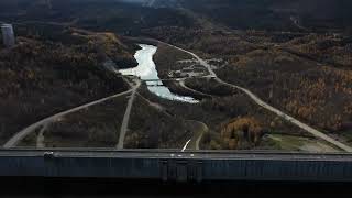 Visite aérienne du barrage Manic-5 sur la Côte-Nord