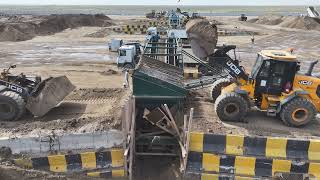 Double Deck Mobile Screening Unit — Input & Output Material Flow