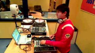 JustMusicFM 2008 11 26 Garay 02