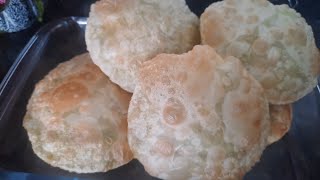 মটরশুঁটি/কড়াইশুঁটির কচুরি || STUFFED GREEN PEAS KACHORI/PURI