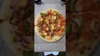 আজকে আমি ডোমিনোজ পিজ্জা খেলাম||Today I eat  Domino's Pizza||#amazing #food #foodphotograpy #viral