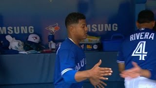 HOU@TOR: Stroman fans eight over 6 1/3 frames in win