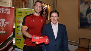 Rob Brydon presents Wales with their Rugby World Cup Quarter-Final jerseys | WRU TV