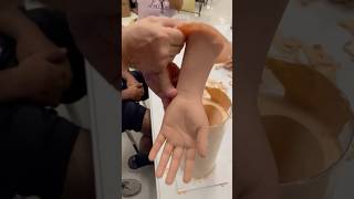 Severed TC-5130 #siliconehand #casting