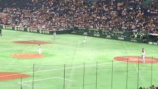 【巨人対 MLB】ジャイアンツ先発高田萌生 リアルミュートをショートゴロ