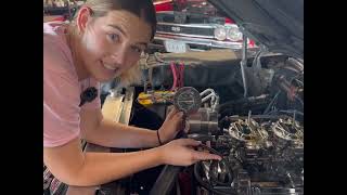 Tuning video on a 1957 black widow Chevy with dual carbs!!!! 🕷️