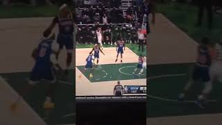 First basket Golden State Warriors in the walkie bucks game goes to?
