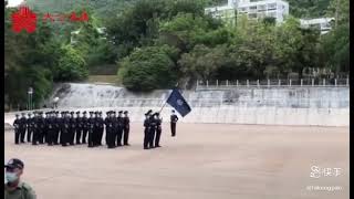 香港警察走中式正步！“立正”听着果然比“Attention”舒服！