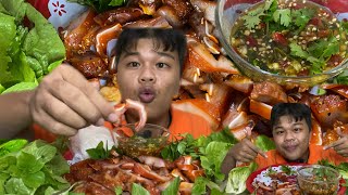 กินหูหมูย่าง มันๆกรุบๆ น้ำจิ้มรสเด็ด‼️ แซ่บหลายคครับ