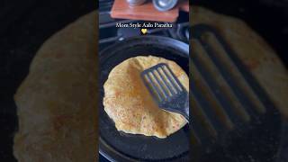 Mom Style Aloo Paratha Recipe! Dough - mix besan, whole wheat flour #shorts #youtubeshorts #recipe