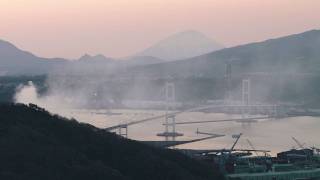 室蘭港の夕景☆白鳥大橋と羊蹄山☆