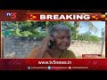 nellore మునిసిపల్ కమీషనర్ ను ఏకి పడేసిన మహిళ drinking water issue in kavali tv5 news digital