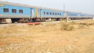 Secunderabad - Vijayawada InterCity Express (22796⇒12796)*** RARELY*** STOPS AT MLG