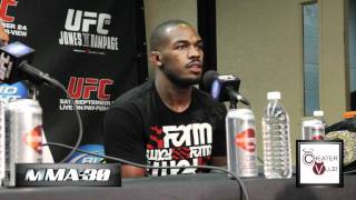 UFC 135: Jones And Rampage Kiss And Make-up