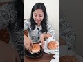 Sister VS Me | Eating Burger 🍔 Behno ki NokJhok #minkutinku #shorts #comedy #funny