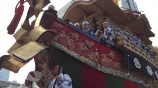 Gion Matsuri   festival (祇園祭) 2015  山鉾巡行(後祭)へ向かう大船鉾