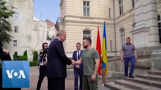 Zelenskyy Meets UN Chief, Turkey President in Lviv