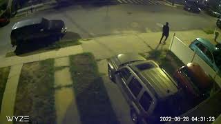 Surveillance footage from Staten Island block after car break-in was reported