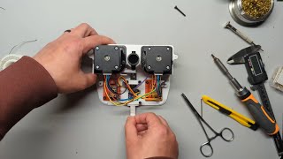 Mural wall plotter: detailed assembly