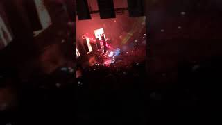 Chainsmokers take away live @Barclays center October 17/2019