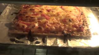 how to make matzo pizza