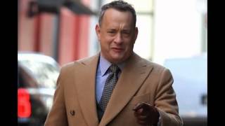 Tom Hanks Helps Sell Girl Scout Cookies, Is Simply the Best