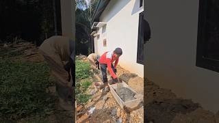 This craftsman was very diligent and patient in making the building corridor...