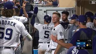 Justin Turner hace el error del año.