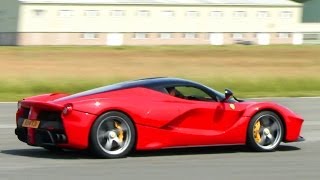 Chris Evans' Ferrari LaFerrari on the Top Gear test track!