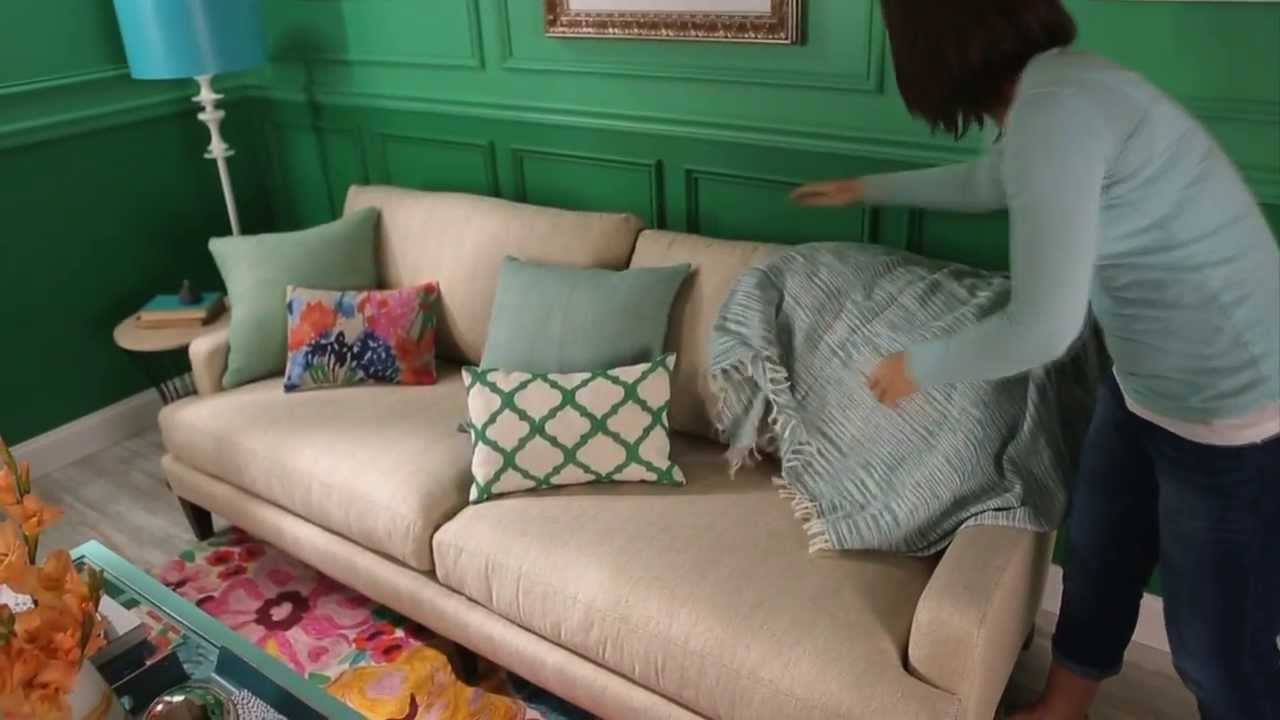 How To Place A Throw On Sofa | Baci Living Room