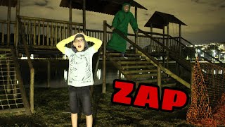 VIMOS O ZAP DORMINDO NO PARQUE A NOITE!