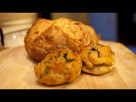 How to Make Irish Soda Bread for St. Patrick's Day How to Make Irish Soda Bread for St. Patrick's Day