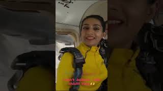 'లయ' స్కై డైవింగ్ వీడియో😂 నవ్వాగదు| Actress #Laya #Skydiving Video #shorts #ytshorts