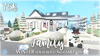 BLOXBURG: WINTER FAMILY HOUSE CHRISTMAS THEME: NO GAMEPASS!!