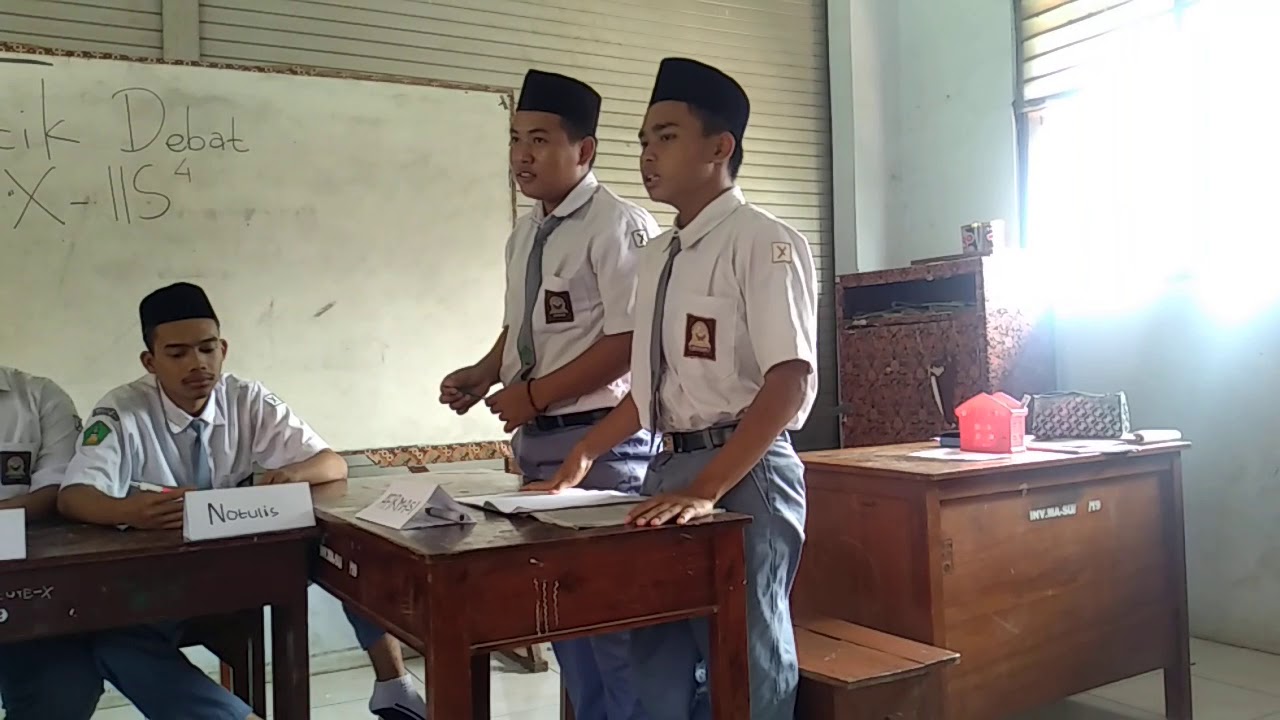 Tugas Bahasa Indonesia Debat Larangan Membawa Hp Ke Sekolah Tugas Bahasa Indonesia Debat Larangan Membawa Hp Ke Sekolah