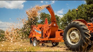 TOMCAT Model 4300 AFP 300mm 12 inch Trailerized PTO Wood Chipper product overview