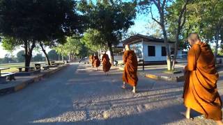 Wat Pa baan Taad: Almsround (1080p 50fps)