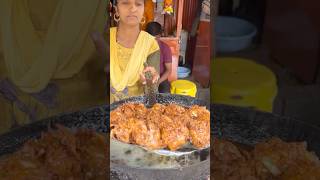 Kolhapur Famous Kanda Bhajiya😋 #shorts #streetfoodindia #viralshorts #ytshorts