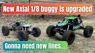 Best upgrades for the Axial Gilamon 1/8 scale buggy - watch it battle a 1/10 custom crawler