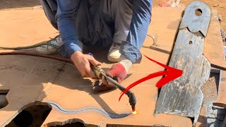 Truck shackle making process || how to make shackle of truck || shackle made from old sheet of ship