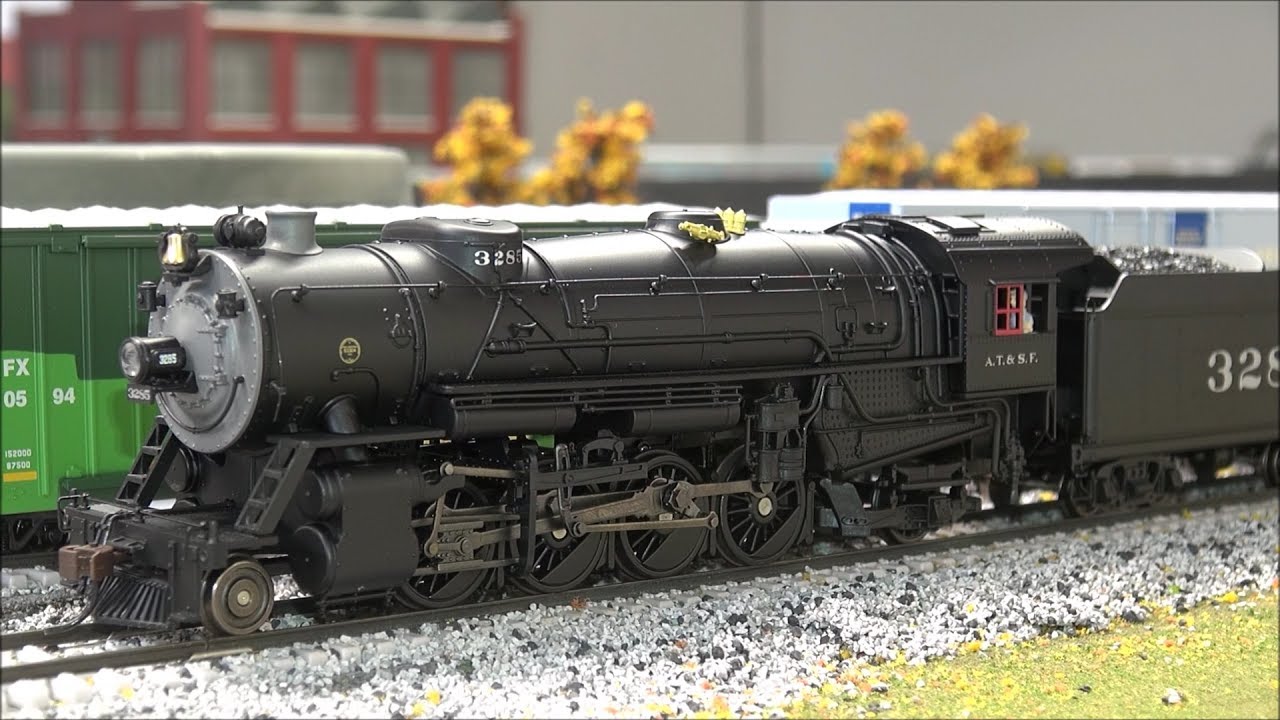 Review: Broadway Limited Heavy Mikado W Paragon 3 Sound! ATSF - YouTube