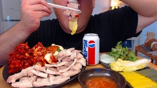 원할머니 모듬보쌈 먹방 입니다. 고깃 덩어리 들어가니 살꺼 같아요. MUKBANG