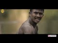 pria ini berguru ke berbagai bela diri muay thai untuk menjadi yang terkuat alur cerita film