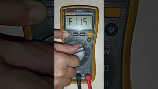 Display freeze - FLUKE 115 multimeter