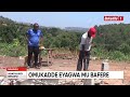 agataliikonfuufu omukadde eyaggwa mu bafere anyumya engeri gyebaamuwa ssente ate ne bazimubbako