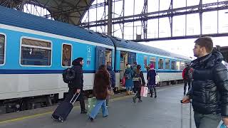 Prague Train Boarding 360-1